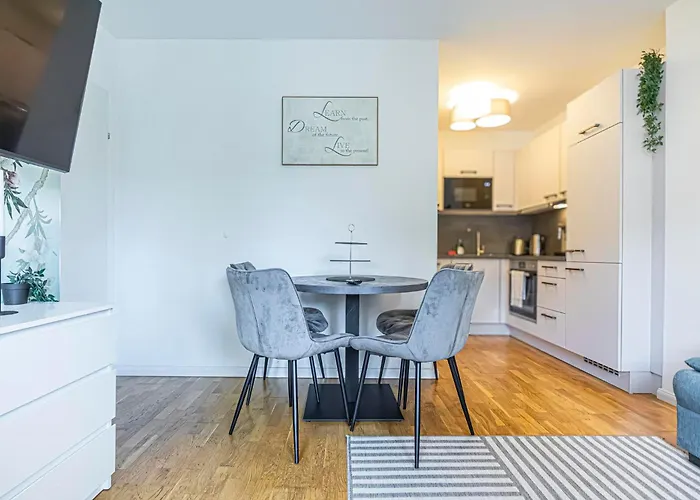 Apartamento Stylish 1br Near Favoritenstrasse And Cozy Viena