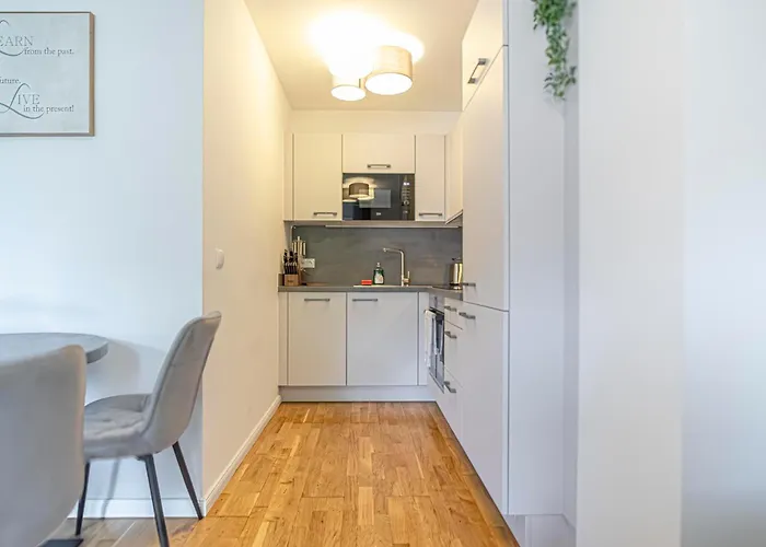 Stylish 1br Near Favoritenstrasse And Cozy Viena